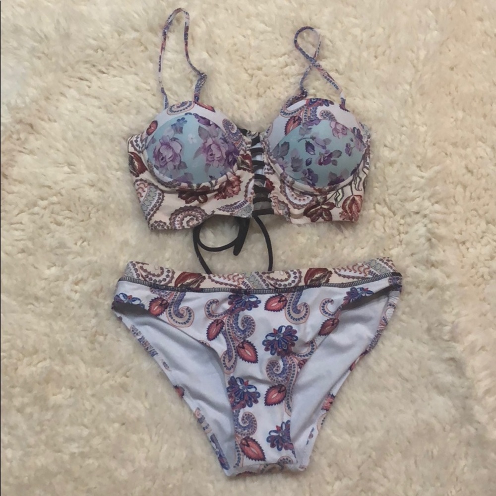 BNWT cupshe bathing suit